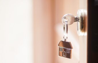 Πώς να οργανώσετε το νέο σπίτι σας μετά από ένα διαζύγιο