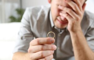 Πώς να απαλλαγείτε από τη ντροπή και την ενοχή του διαζυγίου