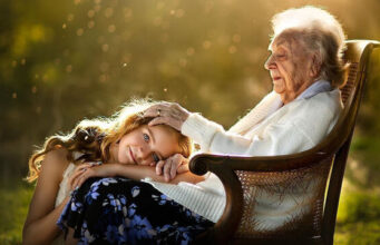 Παππούδες και γιαγιάδες που επηρεάζονται από το διαζύγιο των παιδιών τους