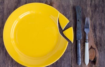 Διαζύγιο με ενήλικα παιδιά: Δεν είναι πιο εύκολο