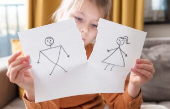Σε ποια ηλικία τα παιδιά επηρεάζονται περισσότερο από το διαζύγιο;