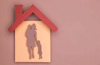 Τρόποι για να αισθάνεστε ασφαλείς ως διαζευγμένη μαμά