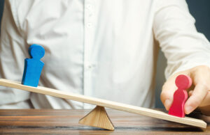 Πώς πρέπει να αντιδράσετε όταν το παιδί σας προτιμάει να είναι με τον άλλο γονιό;