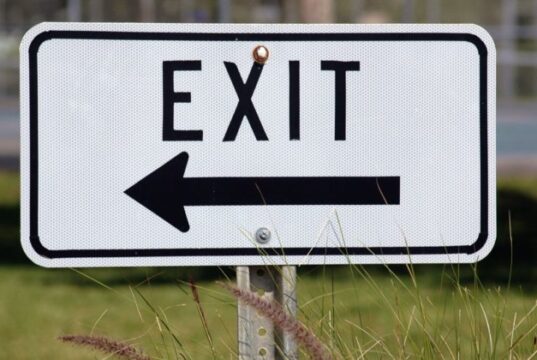 Γιατί το να μένει το ζευγάρι μαζί για τα παιδιά δεν λειτουργεί