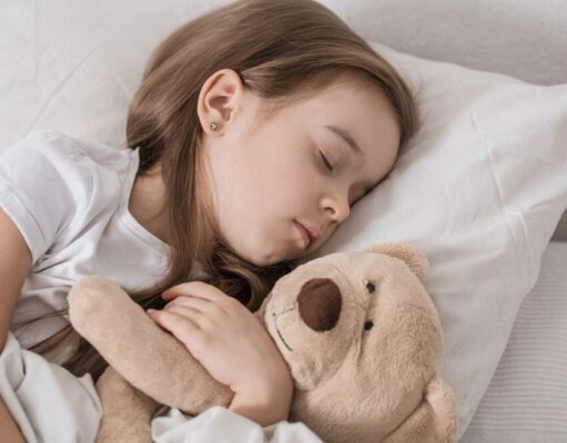 Xωρισμένοι γονείς: Πώς θα δημιουργήσετε μια αποτελεσματική ρουτίνα για τα παιδιά πριν από τον ύπνο